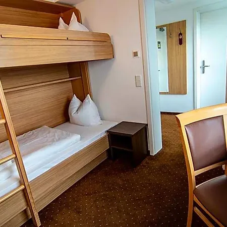 Ausbildungshotel St. Theresia 酒店 慕尼黑