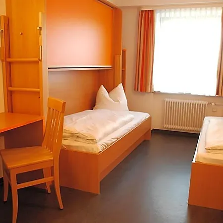 酒店 Ausbildungshotel St. Theresia 2*