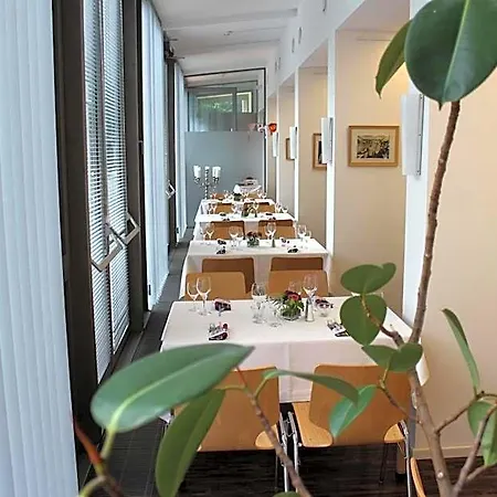 酒店 Ausbildungshotel St. Theresia