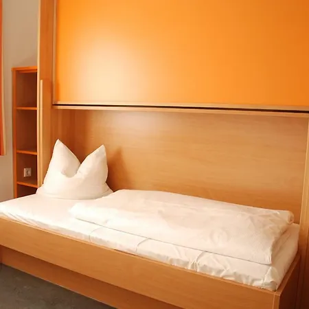 Ausbildungshotel St. Theresia 2*